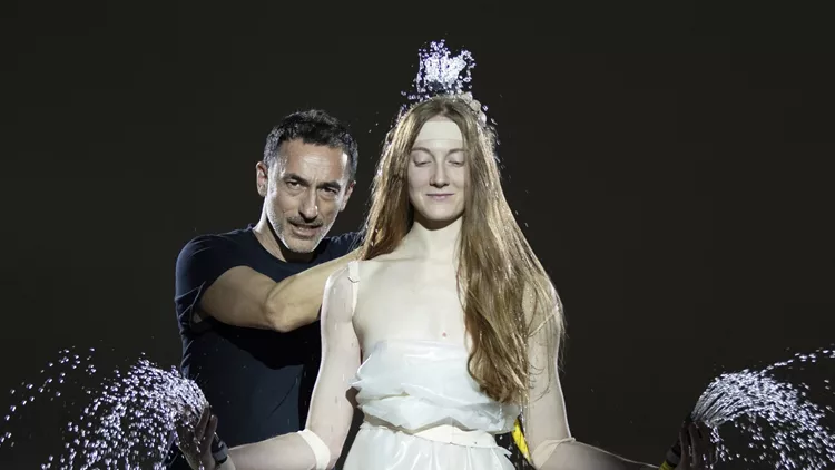 Η Καρδιά του Ταύρου 12