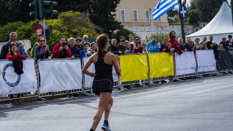 Ημιμαραθώνιος