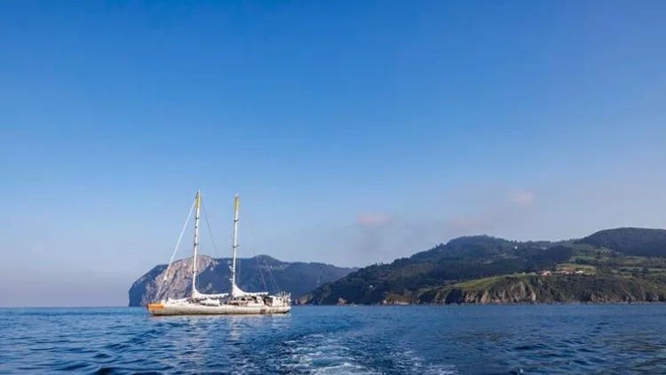 tara boat