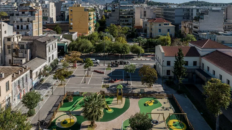 Παιδική χαρά στο Μεταξουργείο
