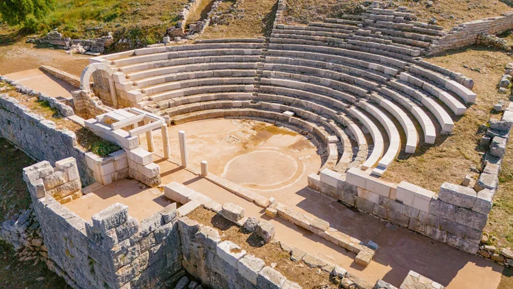 Αρχαίο_θέατρο_Πλευρώνας