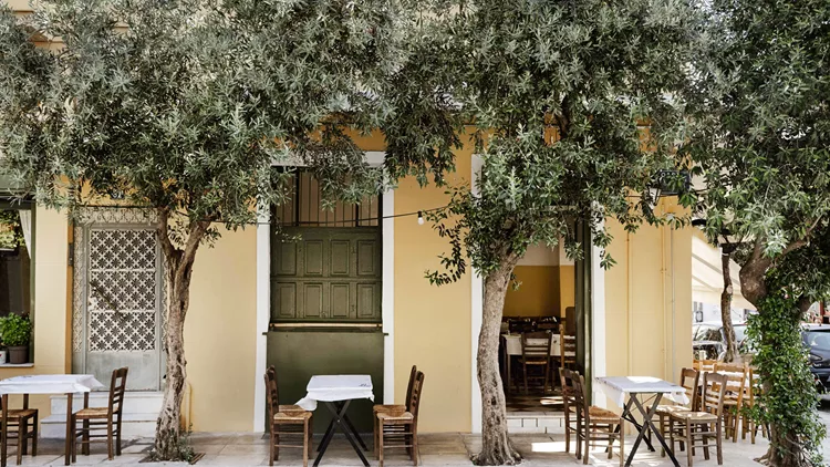 Η Ταβέρνα Οικονόμου στα Άνω Πετράλωνα