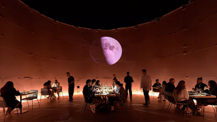 Χρυσοί Σκούφοι 2025: Τα εστιατόρια που βραβεύτηκαν για πρώτη φορά