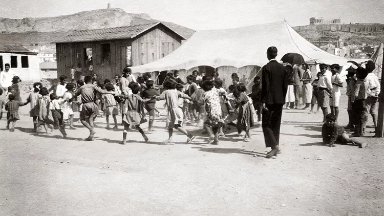 1922. Η Ελλάδα υποδέχεται τους Αρμένιους πρόσφυγες»