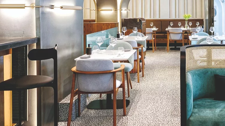 Moldee Bar Restaurant