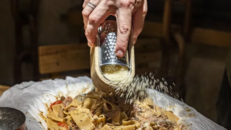 Το εστιατόριο Λεύκες στο Γαλάτσι