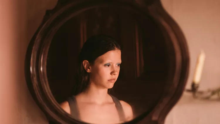 x_movie_mia_goth