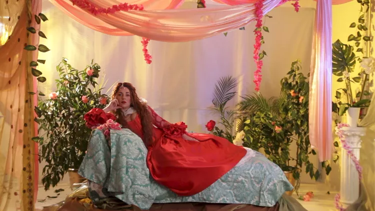 Άννα Γούλα Βαρδινογιάννη