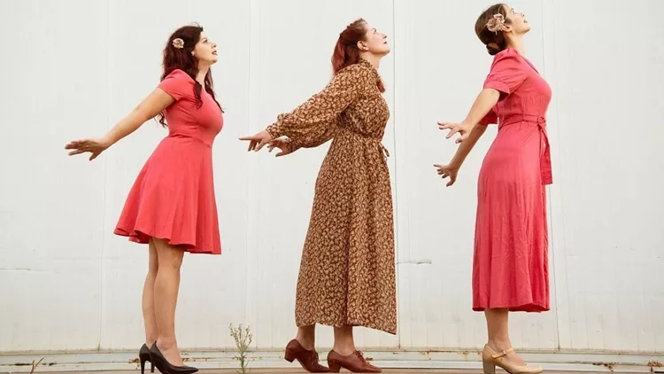 Les Trois Femmes