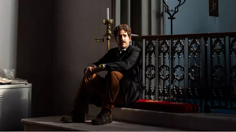 O HΛΙΘΙΟΣ από τον Νικόλα Ανδρουλάκη