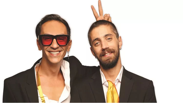 Μαύρη σαμπούκα