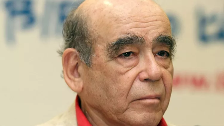 Θανάσης Βαλτινός