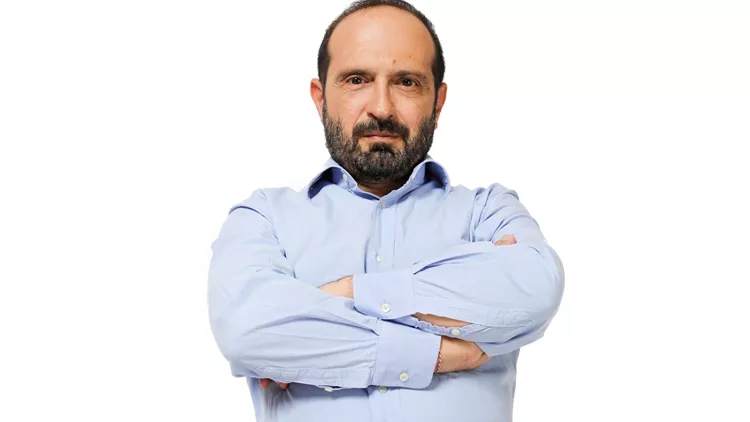 Μάνος Βουλαρινός