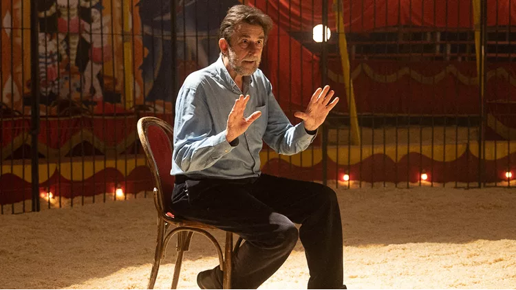 Ένα Καινούριο Αύριο2