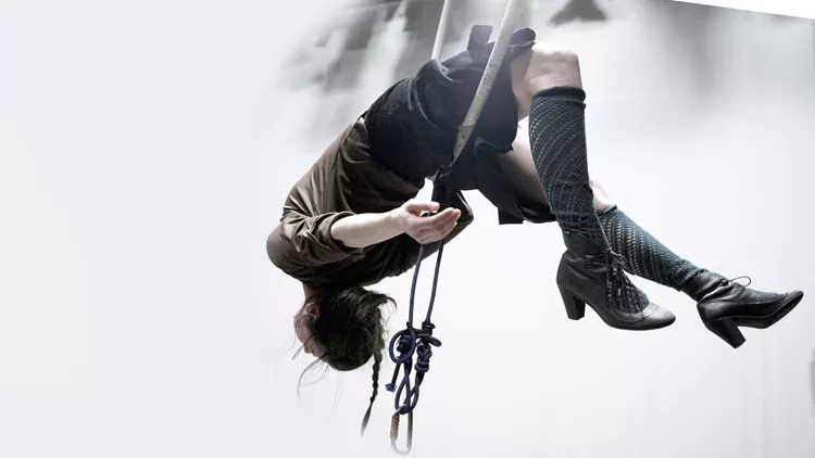 Ξεκίνα από την αρχή και συνέχισε μέχρι να φτάσεις στο τέλος - Μετά σταμάτα