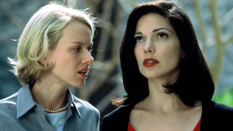 MULHOLLAND DRIVE
