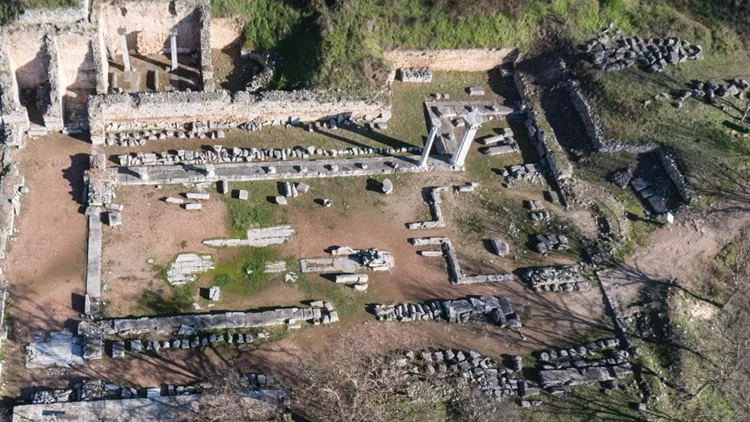Άποψη της Βασιλικής Α' Φιλίππων από ψηλά