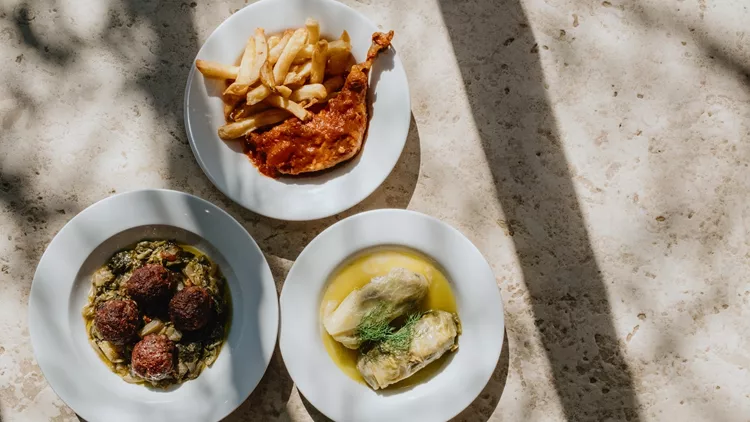 Οι Βερσαλλίες από την Καλαμάτα στο Symposio at Ark