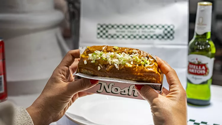Το νέο street food Nosh στο Κολωνάκι