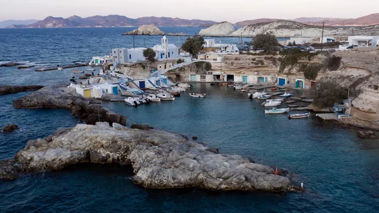 Μήλος Μαντράκια