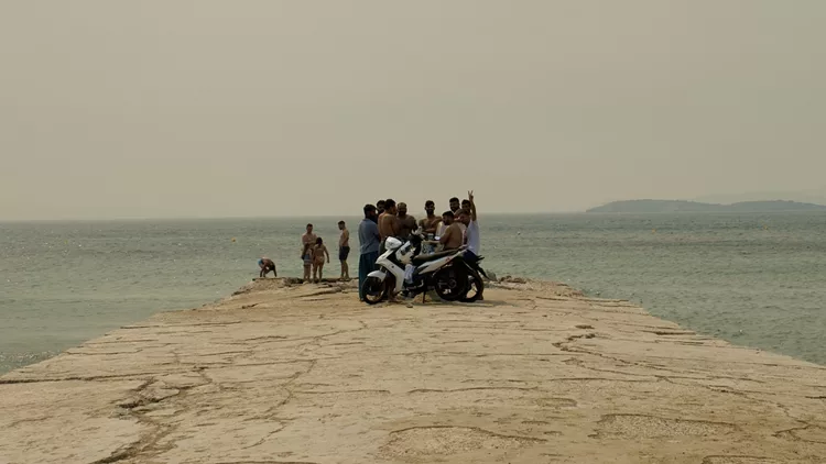 Φωτορεπορτάζ 122 παραλίες
