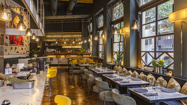 Το εστιατόριο nonnas στην Πλάκα