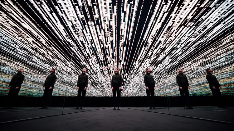 Ryoji Ikeda the critical paths data-verse
