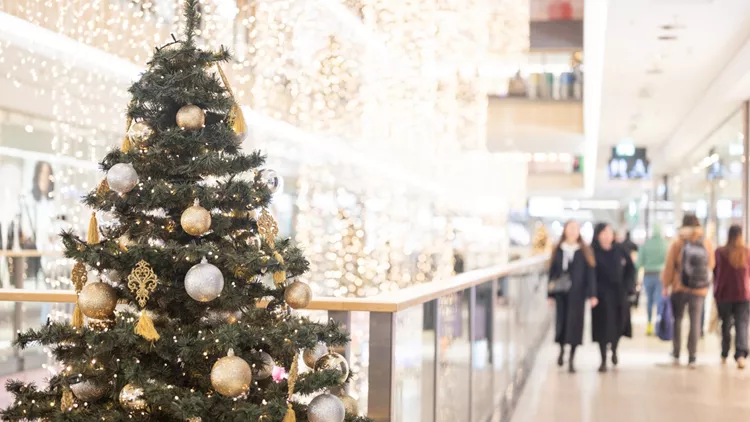 Εορταστικό ωράριο καταστημάτων στην Αθήνα_Χριστούγεννα 2025