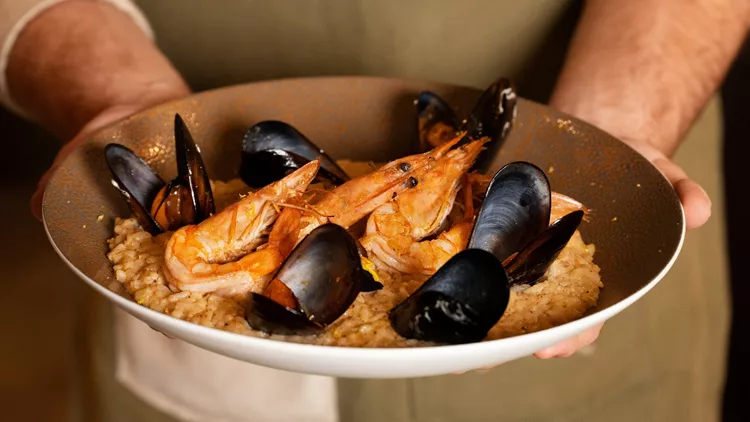 Το εστιατόριο Mezze Glyfada