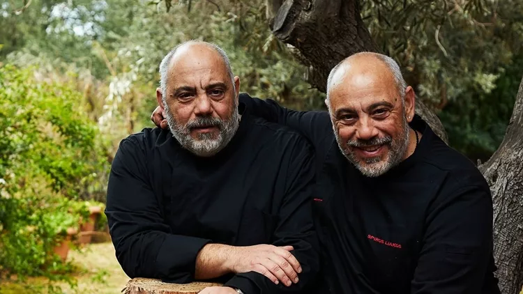 Τα αδέρφια Σπύρος και Βαγγέλης Λιόκας