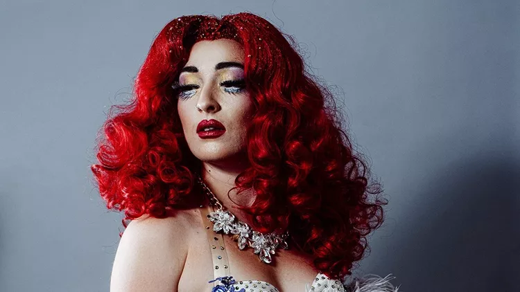 Scarlett O Hora Red Jasper Cabaret Theatre ​Φεστιβάλ Καλλιτεχνικού Καμπαρέ