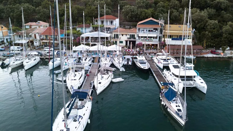 Vibes Mediterranean Gastronomy & Cocktails Λευκάδα