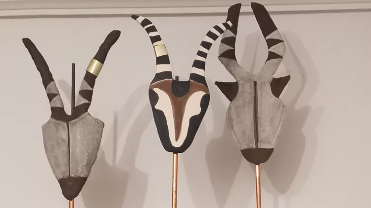 Χριστίνα Παπούλια-Μπάρλου Υλικές Ταξινομίες