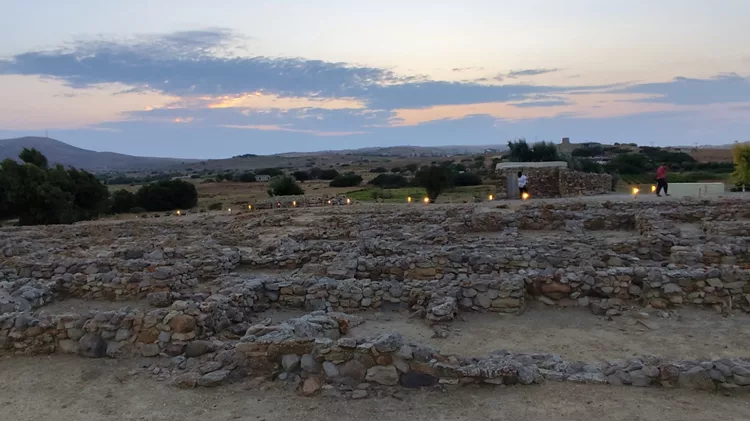 Πολιόχνη