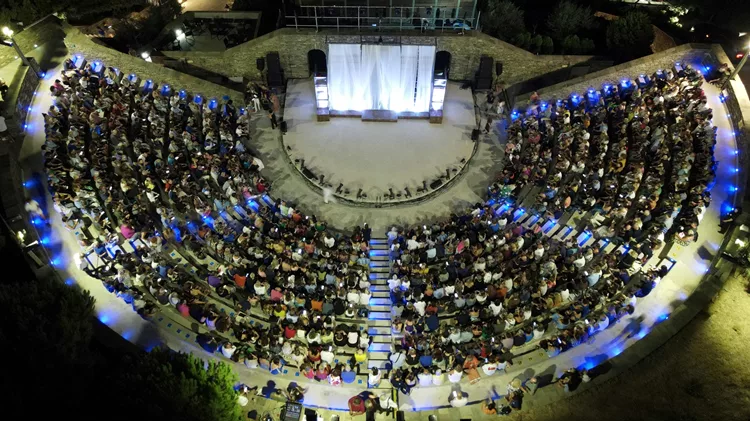 Ανοιχτό θέατρο Άνδρου