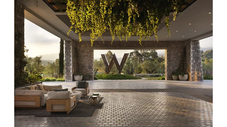 Το W Presents έρχεται στο W Costa Navarino