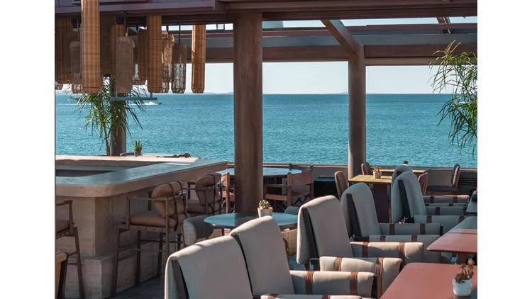 Φίλινγκς & Μονόκερος στο Sunday Brunch του Ιστιοπλοϊκού