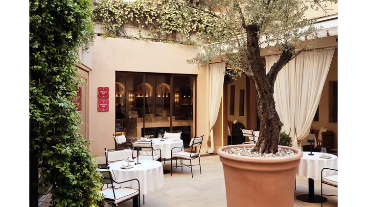 Το εστιατόριο Patio στο ξενοδοχείο The Margi