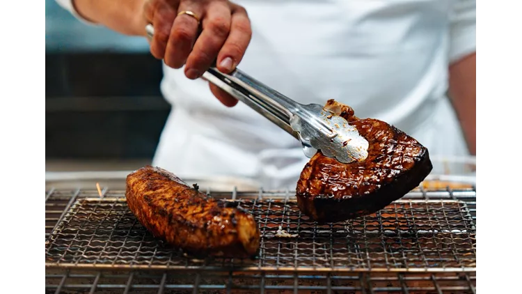 Κοπές ψαριών στα εστιατόρια της Αθήνας