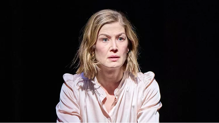 National Theatre Live Ρόζαμουντ Πάικ Inter Alia