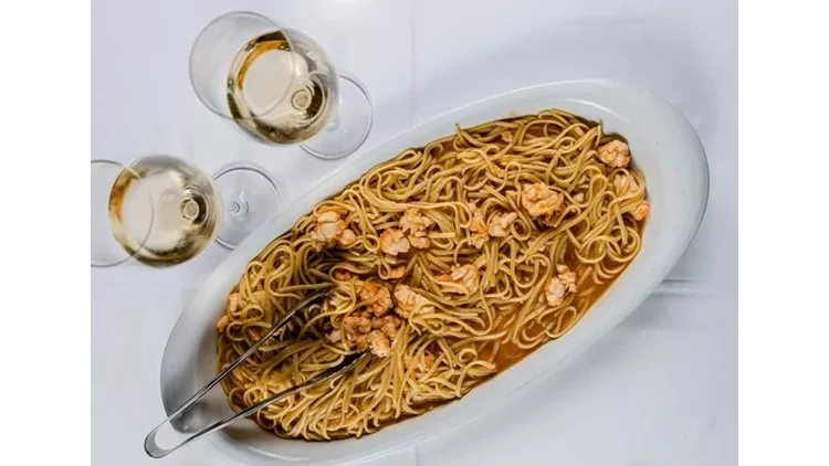 Το Πιάτο της Εβδομάδας: Λιγκουίνι με μάγουλα ροφού στου Παπαιωάννου