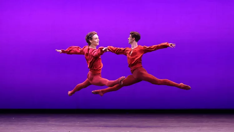 PARIS OPERA JUNIOR BALLET