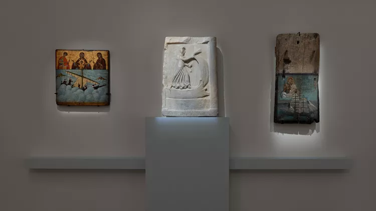 Κυκλαδίτισσες Άγνωστες ιστορίες γυναικών των Κυκλάδων