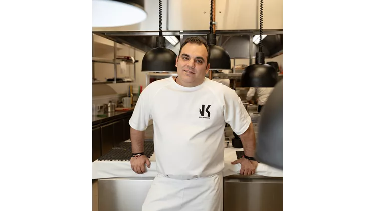 Νίκος Καραθάνος