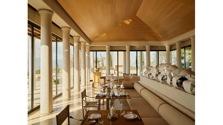 Amanzoe
