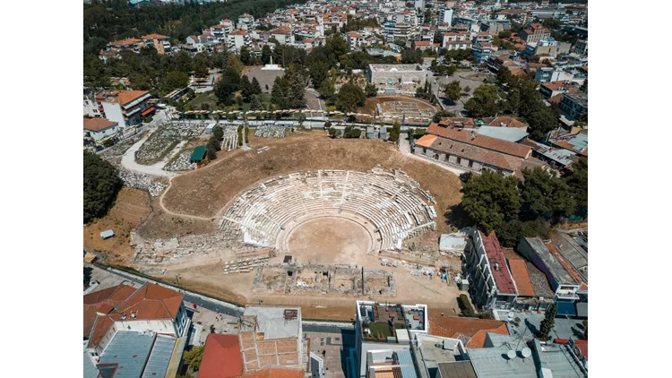 Το Αρχαίο Θέατρο ως 'φωτοδότης' της Λάρισας