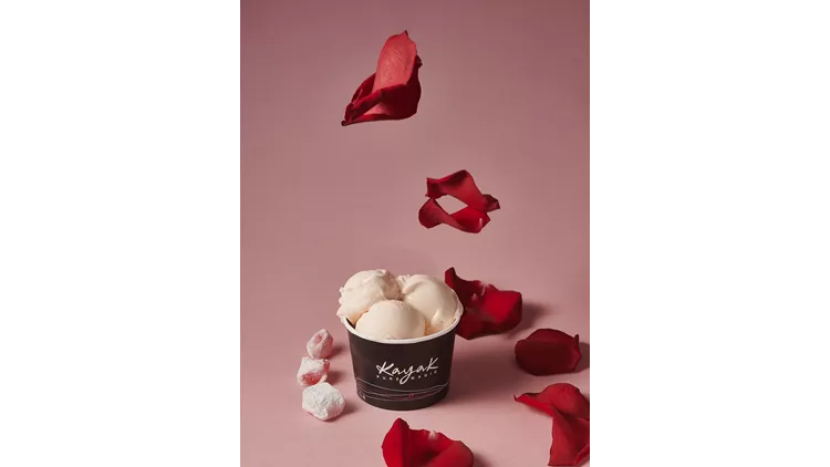 Kayak Ice Cream Loukoumi Triantafyllo