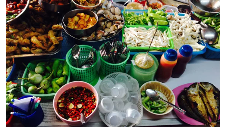 Μπανκόγκ: Breakfast στην πόλη των αγγέλων