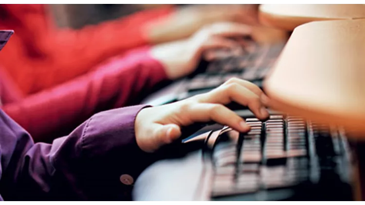 Φτιάξε τη δική σου ιστορία στο Διαδίκτυο