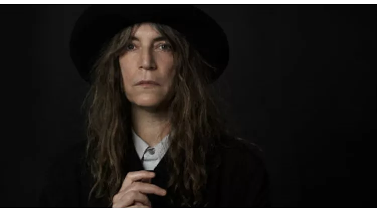 Η άφθαρτη ροκ ποιητική της Patti Smith στο Ηρώδειο